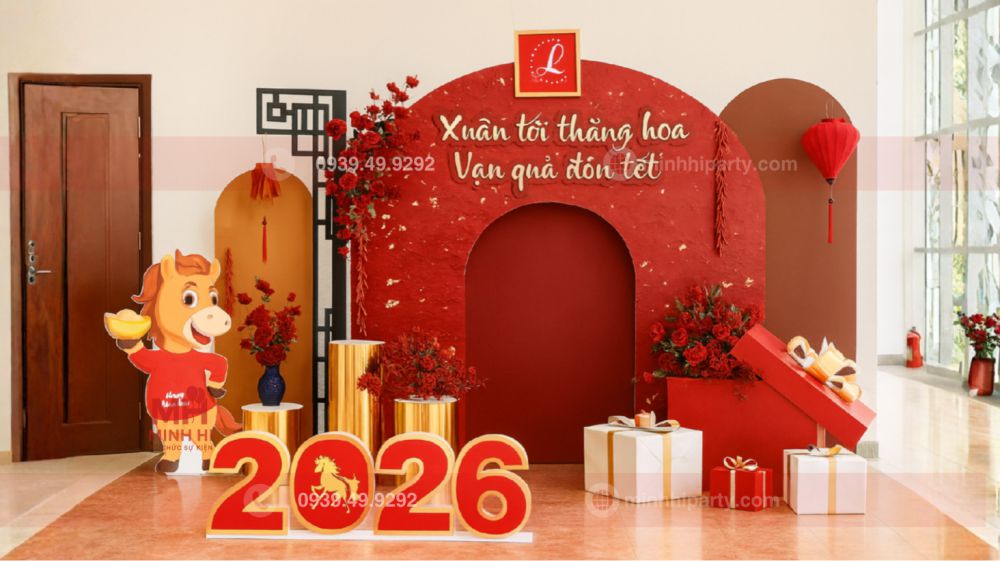 trang tri tet 2026 voi concept hien dai tone mau do Decor tiểu cảnh tết mini cho quán cafe với phong cách hiện đại và tone màu đỏ