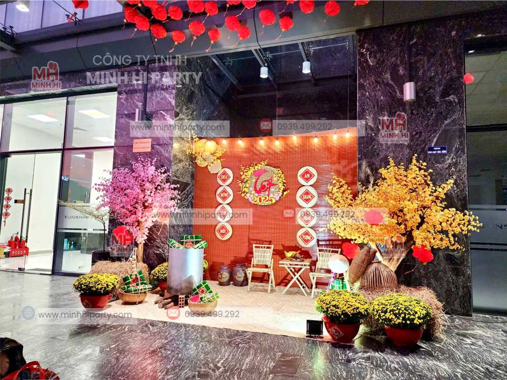 trang tri tet tai sanh chung cu phu thuan quan 7 Trang trí Tết tại sảnh chung cư Phú Thuận Quận 7