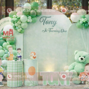 Mẫu backdrop trang trí thôi bé trai tuổi rắn cho bé TONY chất kiệu formex