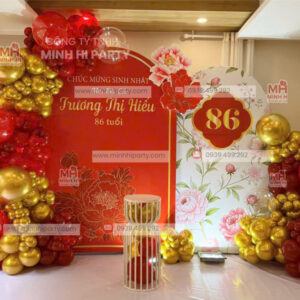 Background trang tri mung tho cu ba 86 tuoi do Minh Hi Party thuc hien