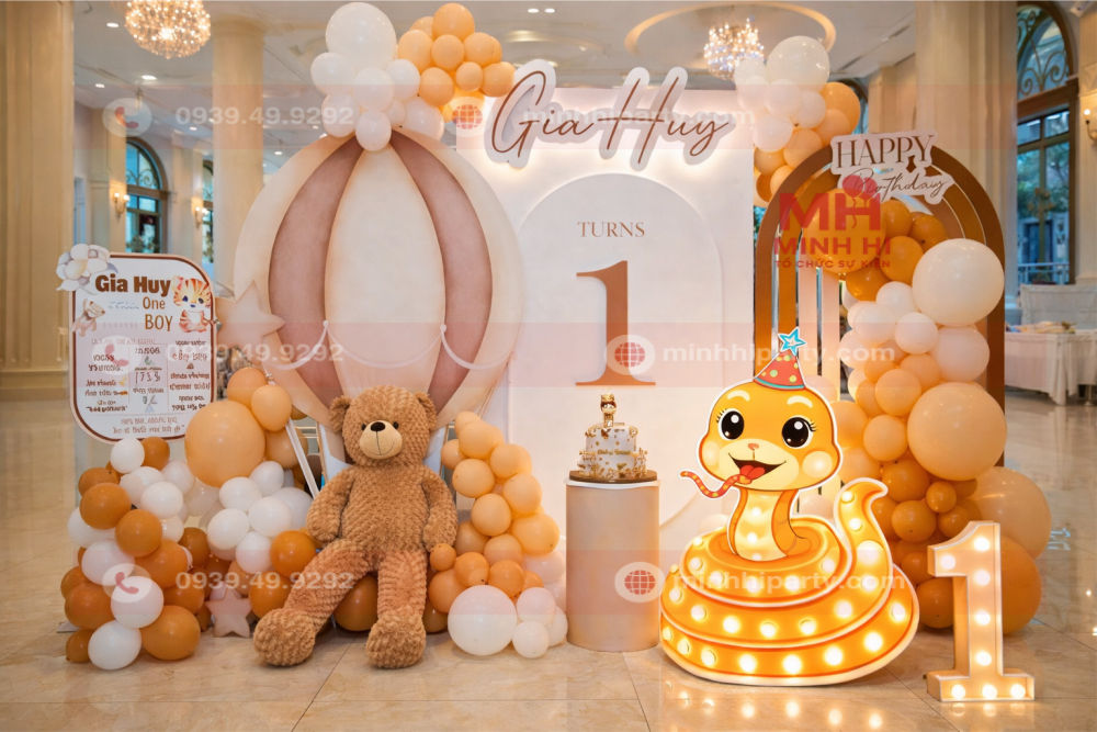 decor thoi noi be trai gia huy tuoi ran tron goi Xu hướng decor thôi nôi bé trai tuổi rắn cho bé Gia Huy trọn gói