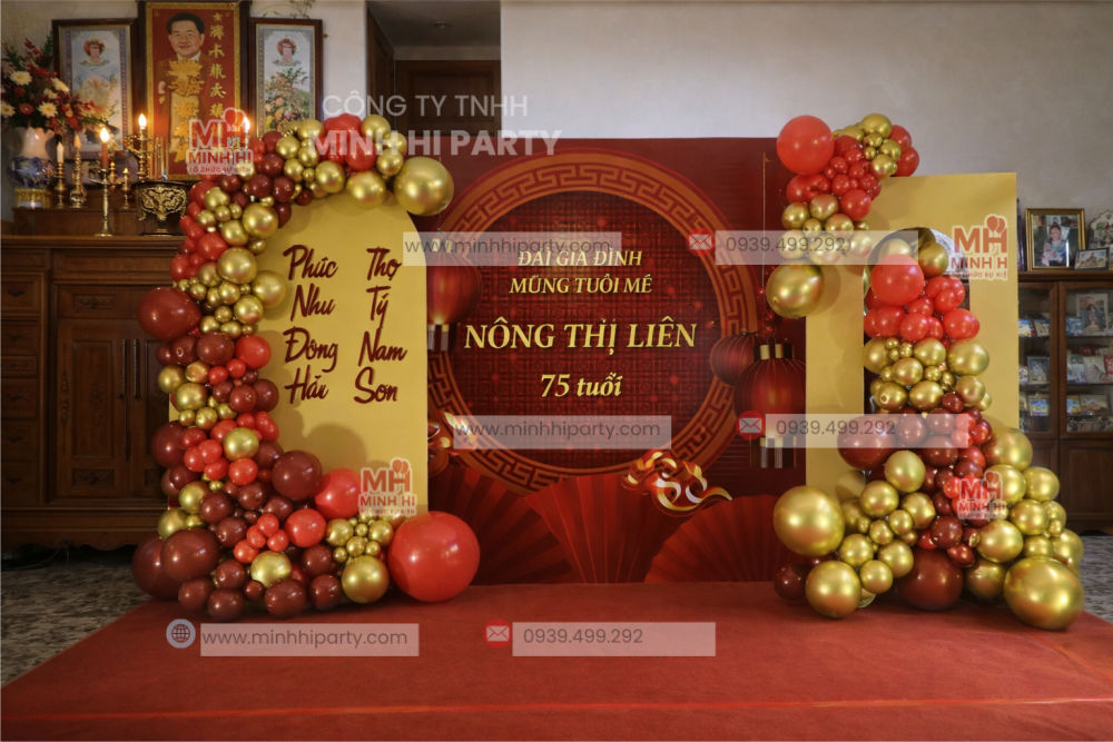 Backdrop trang trí mừng thọ mẹ 75 tuổi tại nhà
