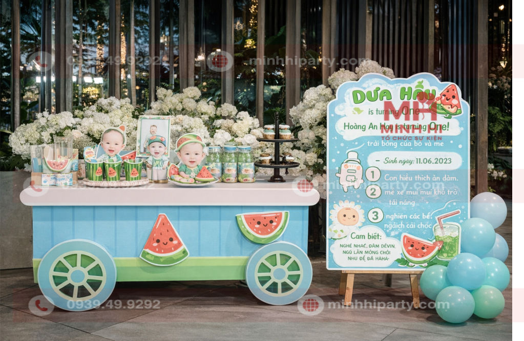 standee thoi noi be trai thuoi ran chu de dua hau Standee thôi nôi bé trai tuổi rắn chủ đề dưa hấu