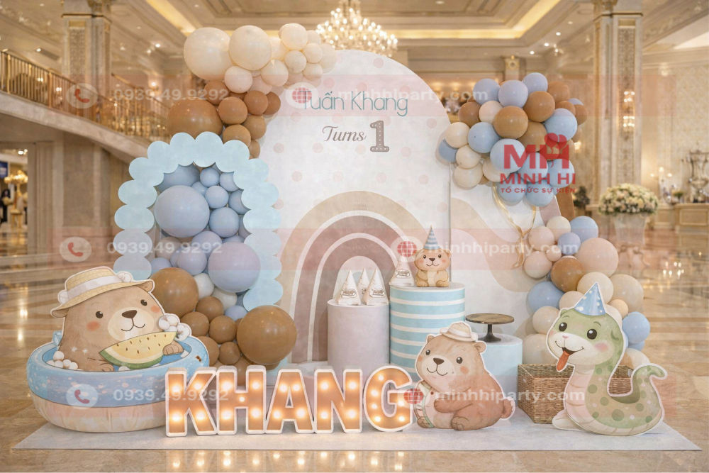 Trang trí thôi nôi bé trai Khang tuổi rắn chủ đề hoạt hình Capipara