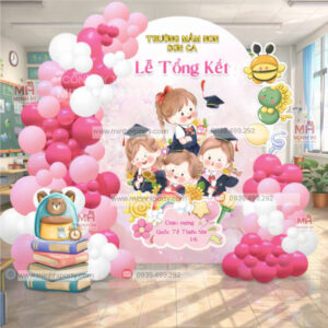 Mau trang tri tong ket nam hoc truong mam non Trang trí khung photobooth đơn giản tiết kiệm phù hợp trang trí lễ tổng kết trong lớp học