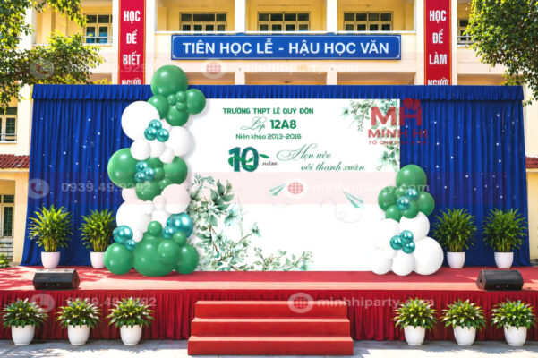 Báo giá thi công backdrop sân khấu trường học do Minh Hi Party cung cấp