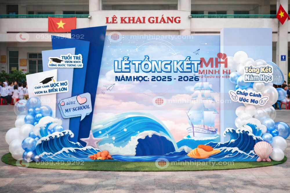 Decor lễ tổng kết chủ đề sóng biển cho năm học mới