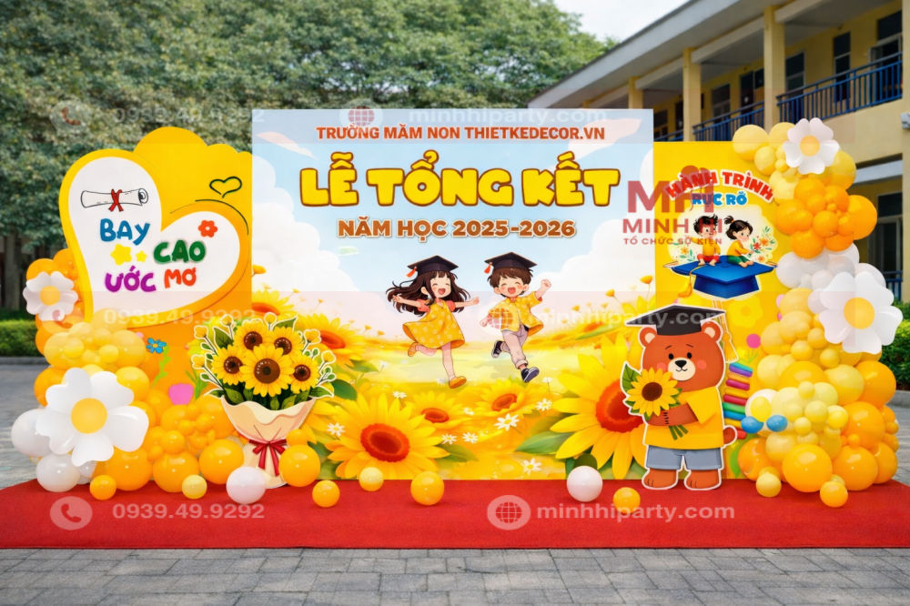 Trang trí lễ tổng kết chủ đề hoa hướng dương nổi bật