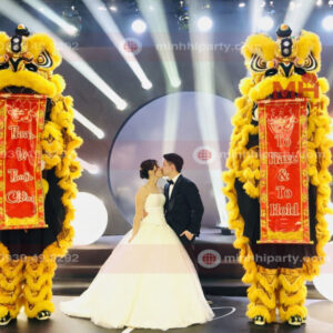 mua lan tha lien trao chu hy chuc mung Múa lân thả Liễn trao chữ Hỷ chúc mừng cho cô dâu chú rể