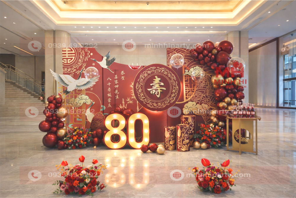 Trang trí tiệc mừng thọ 80 tuổi trọn gói chuyên nghiệp giá hợp lý di Minh Hi Party cung cấp - tham khảo chi tiết tại ''Có nên thuê dịch vụ trang trí mừng thọ không?'