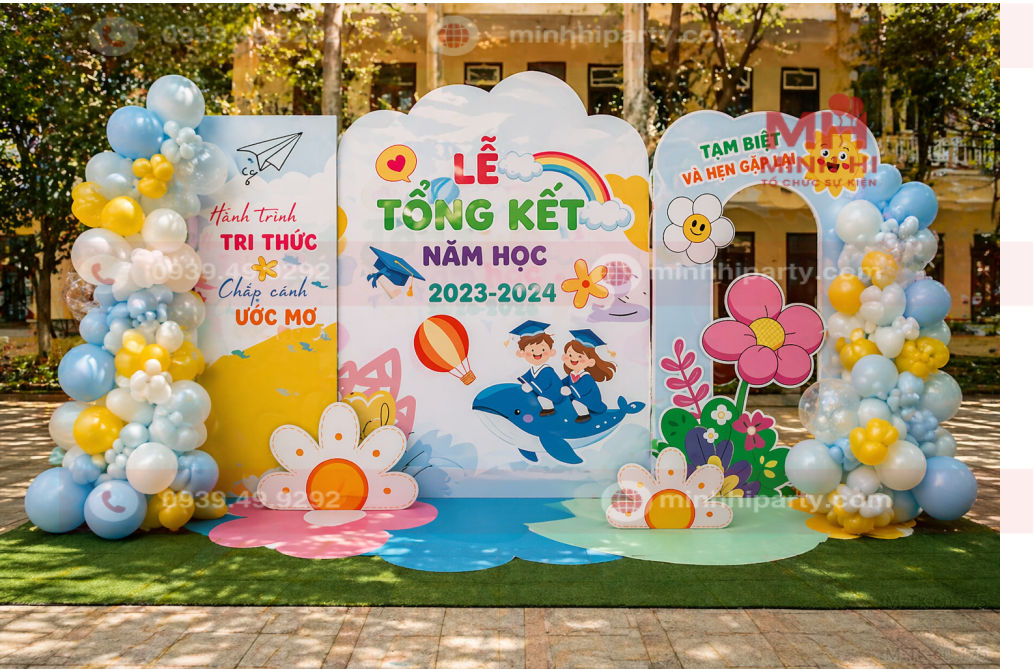 Mẫu trang trí khung photobooth cho lễ tổng kết với concept sáng tạo