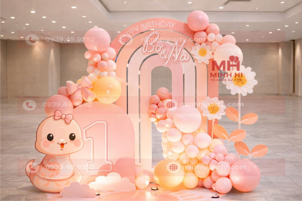 trang tri thoi noi be gai tuoi ran concept vuon hoa va chibi ran Trang trí thôi nôi cho bé gái tuổi Rắn concept vườn hoa và chibi Rắn