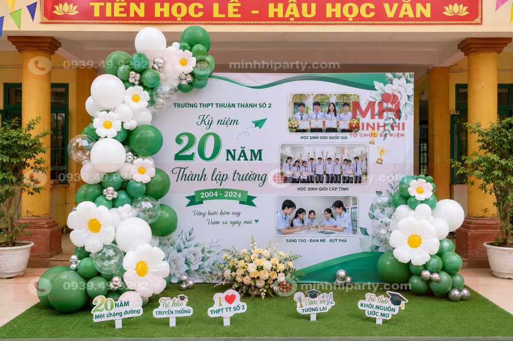 trang tri ki niem ngay thanh lap truong 20 nam voi hinh anh thanh tuu giao duc Trang trí kỷ niệm ngày thành lập trường 20 năm với hình ảnh thành tựu giáo dục