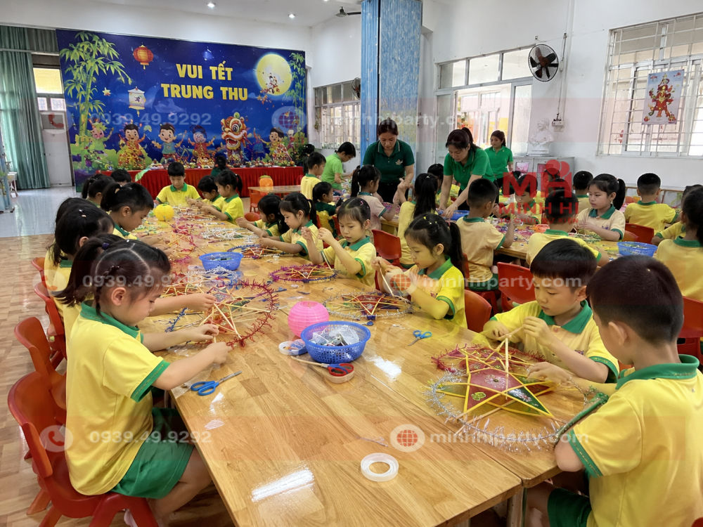 huong dan lam long den cho chuong trinh trung thu 1 Hướng dẫn làm lồng đèn cho chương trình trung thu do Minh Hi Party cung cấp trong hướng dẫn tổ chức Trung Thu cho trường mầm non 2026