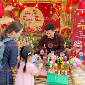 nan to he cho su kien trung thu Nặn Tò He cho sự kiện trung thu với gian hàng sôi động