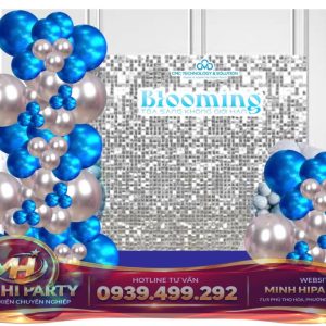 Mẫu trang trí 20/10 với tấm sequin bạc