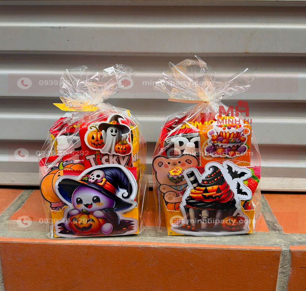 gio banh keo halloween cho be Giỏ bánh kẹo Halloween cho bé với túi nhỏ gọn