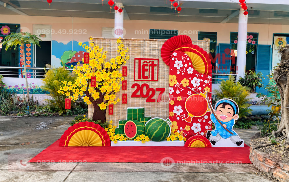 Trang trí trường mầm non tết 2027 gần gũi và dễ nhận biết